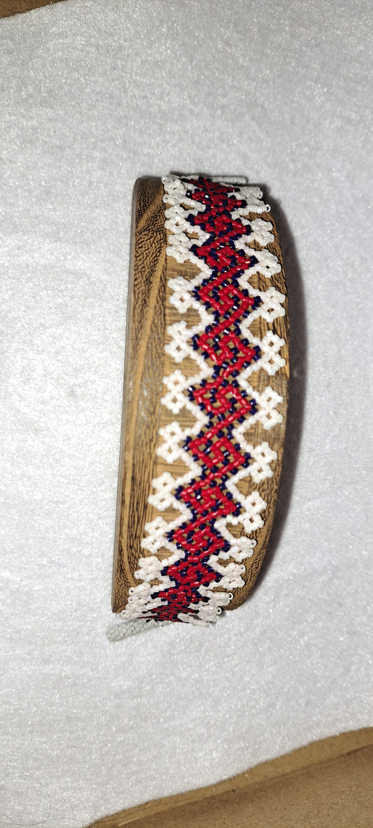 Red, white and blue zigzag lace beaded bracelet.